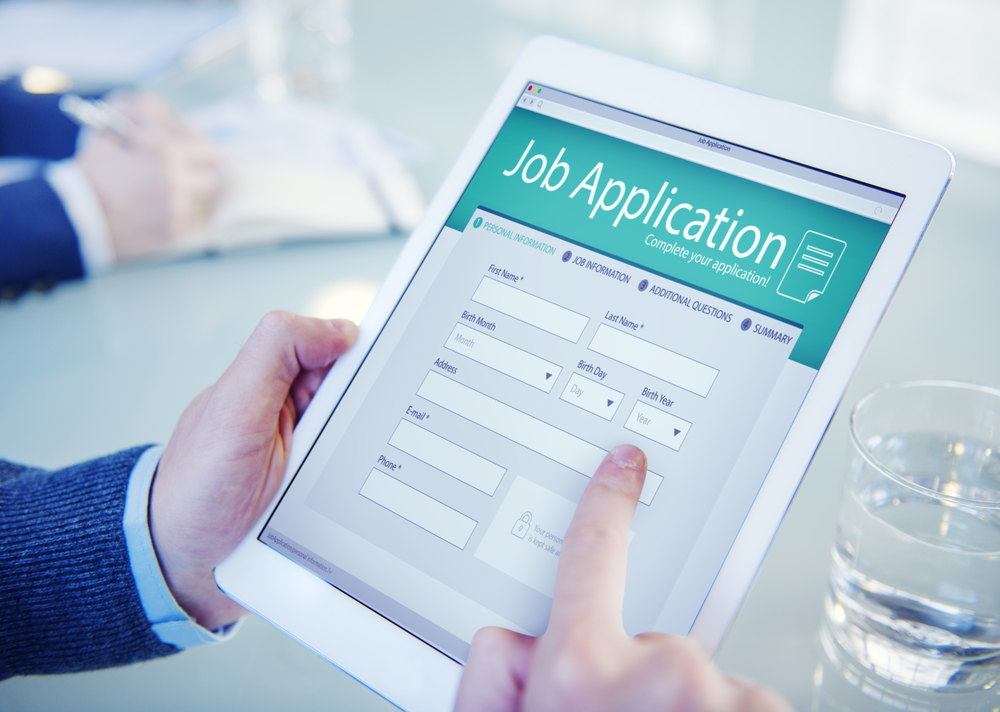 Online Recruiting and Applicant Tracking